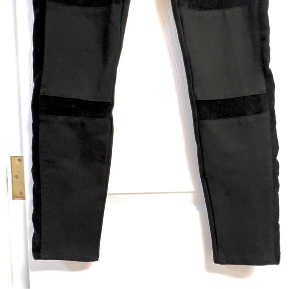 HUDSON JEANS Amory Super Skinny Velvet stripes in Black women’s size 27 Revolve - Picture 5 of 9